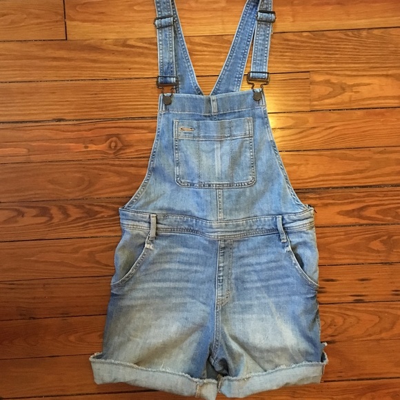 gap overall shorts